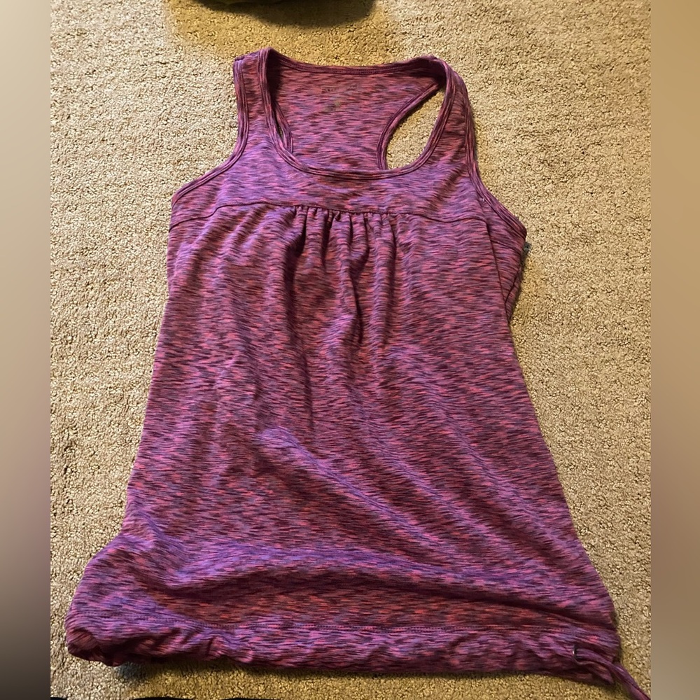 Athleta racerback tank, built in bra, drawstring at bottom